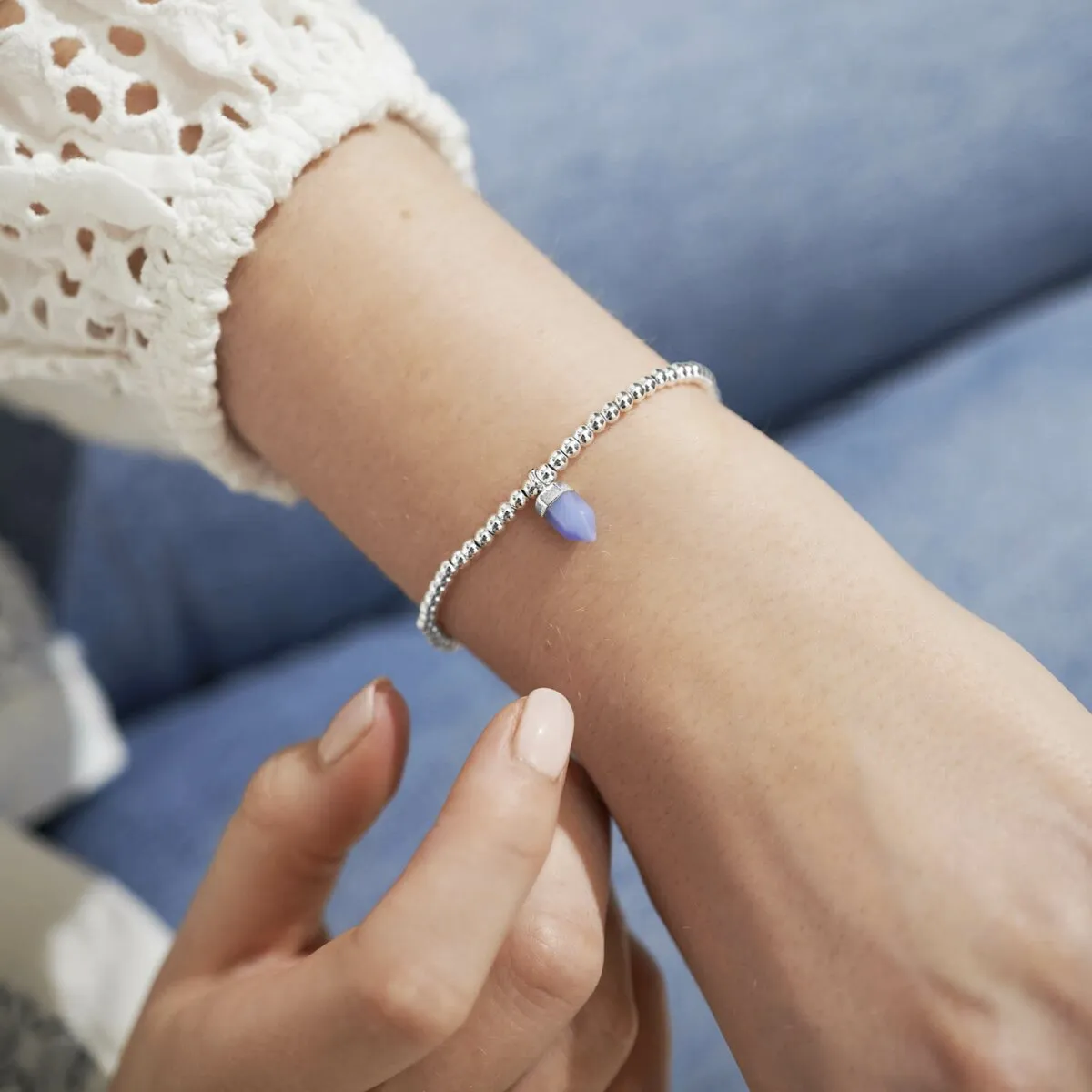 A Little 'Mindfulness' Affirmation Crystal Bracelet | Silver Plated with Blue Agate