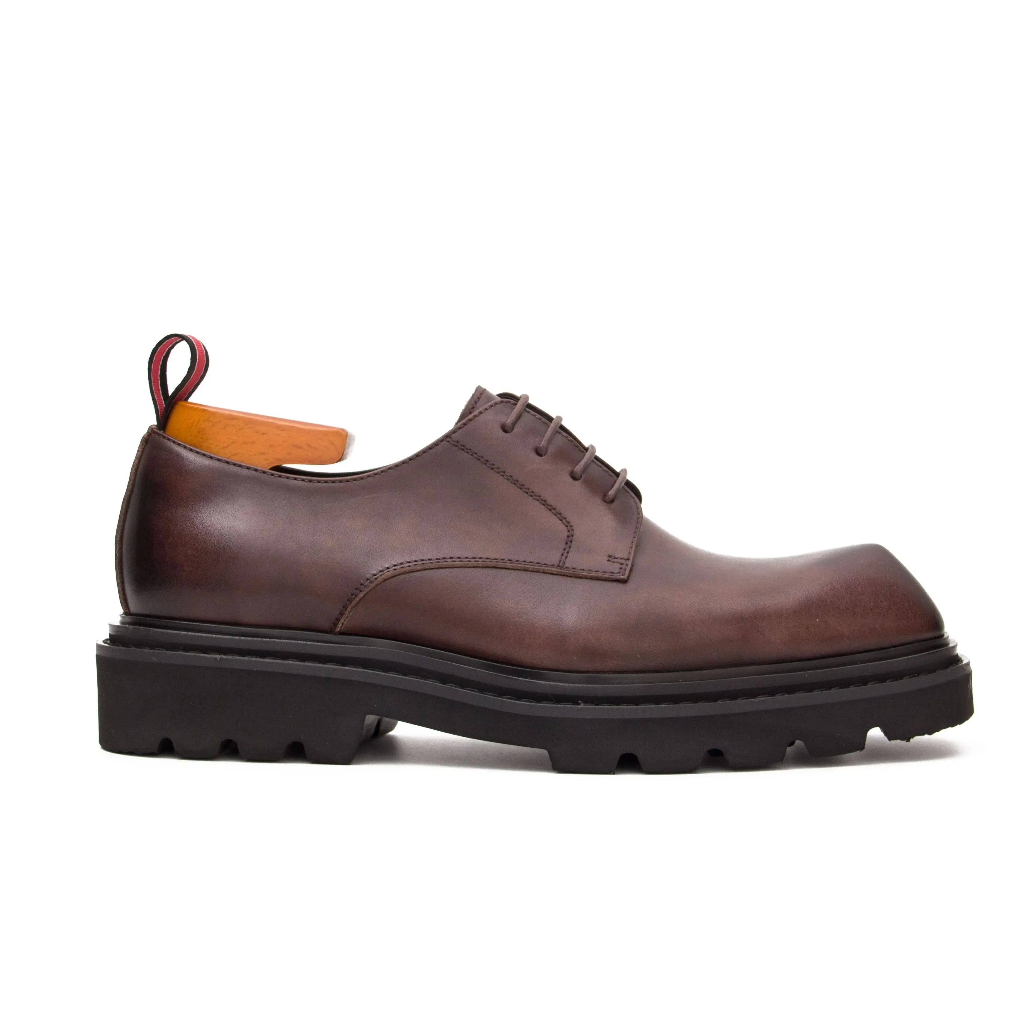 Formal derby shoes for men