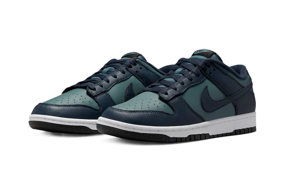 Nike Dunk Low Armory Navy