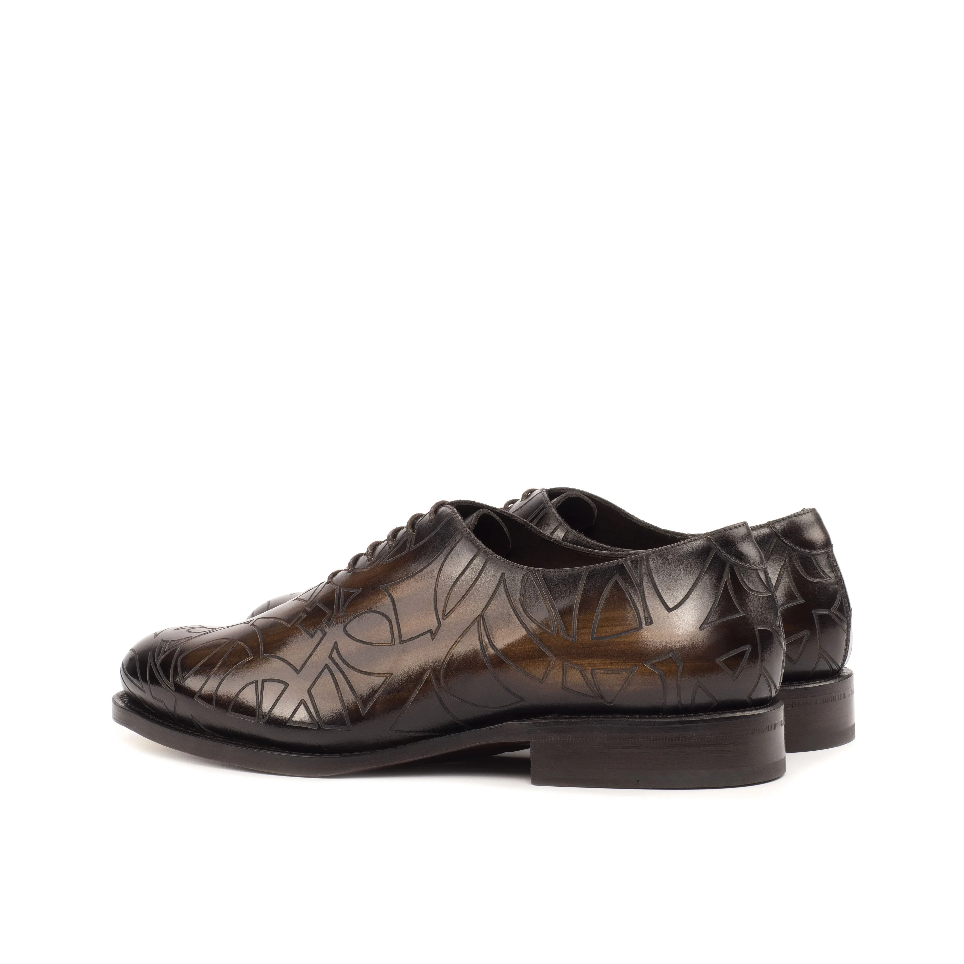 Quswa Patina Wholecut Shoes