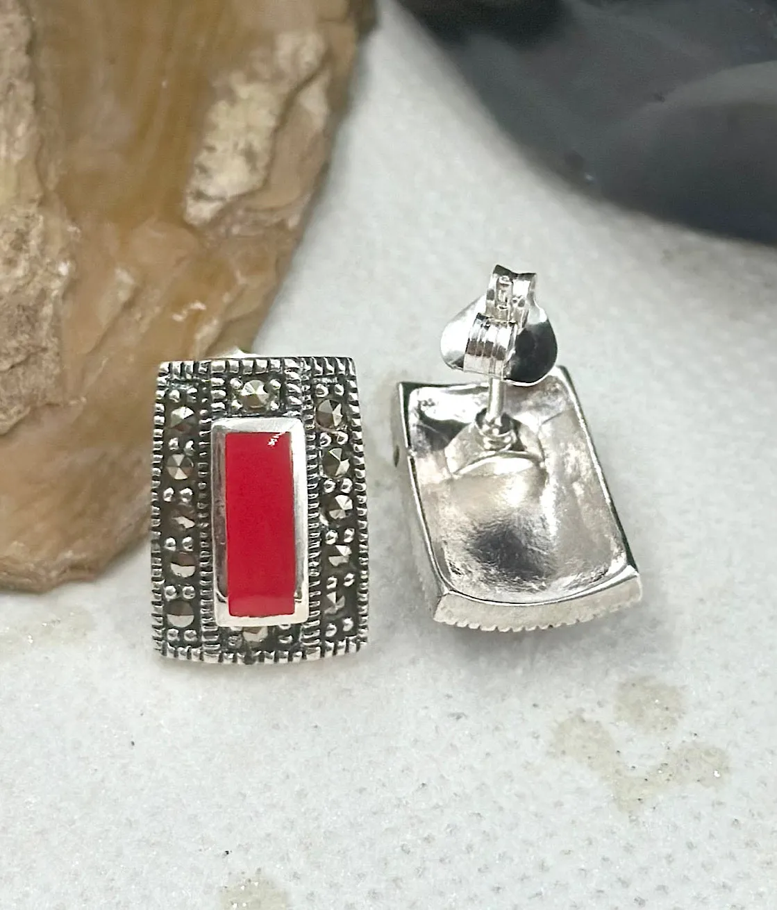 The Silver Marcasite Earstuds (Red)