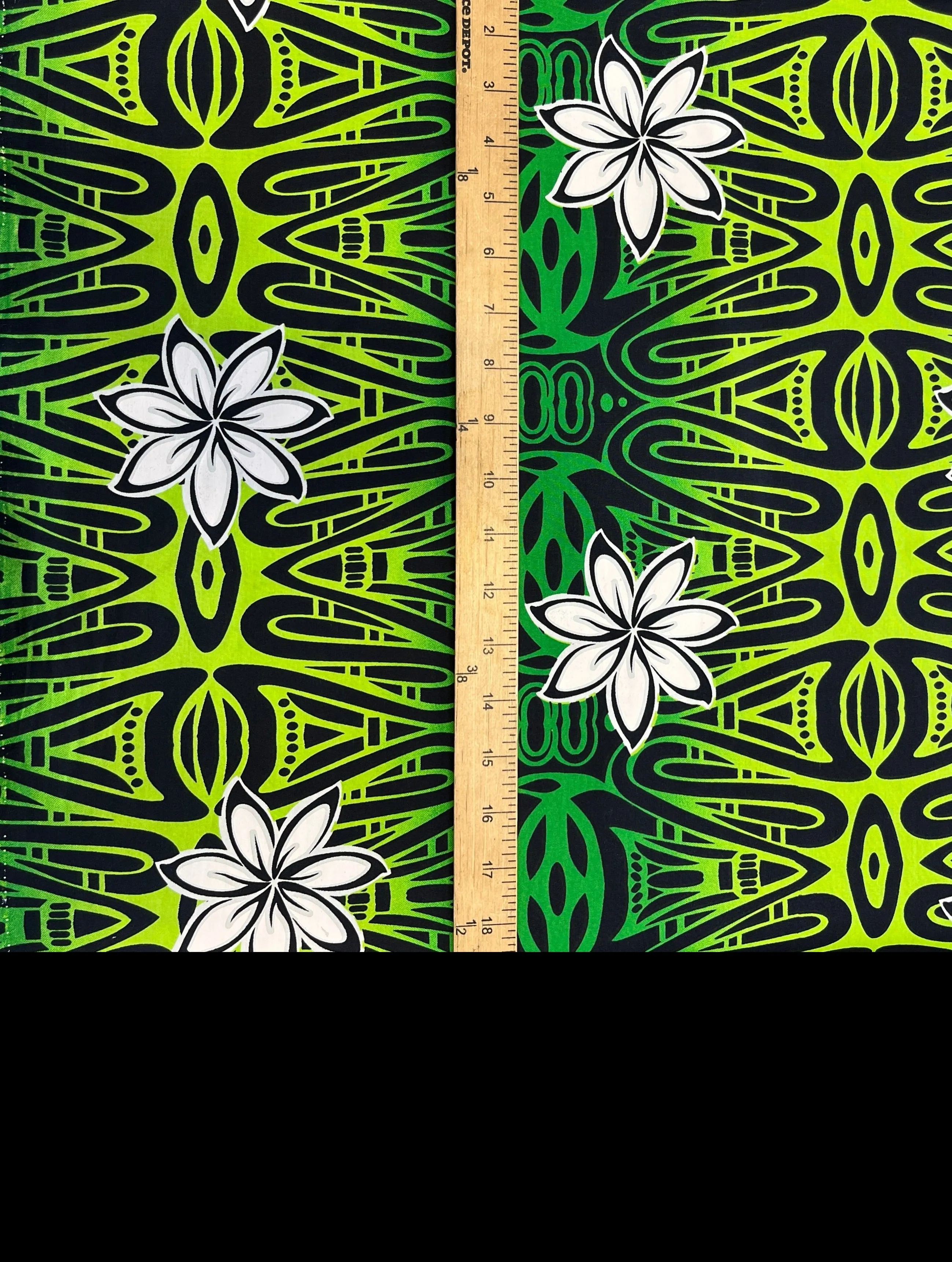 Tiare Polynesian Geometric design Fabric | Cotton